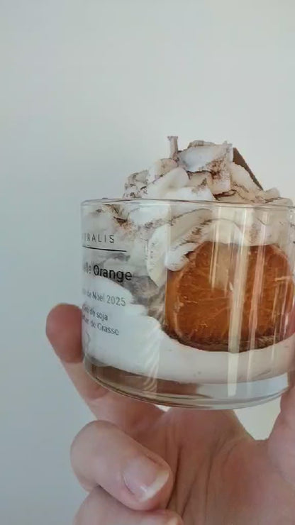 Bougie "Un Noël Chaleureux" - Canelle Orange